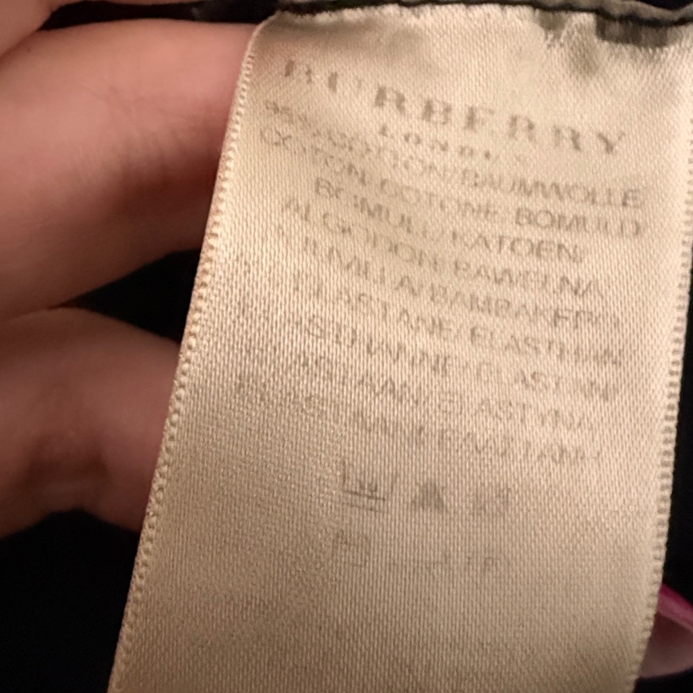 Burberry London black long sleeve v neck top - Picture 10 of 11